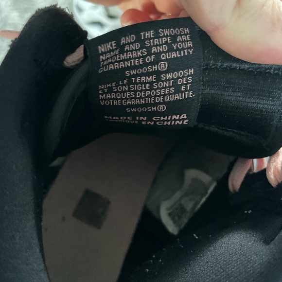 Retro high Air Jordans - Picture 8 of 9